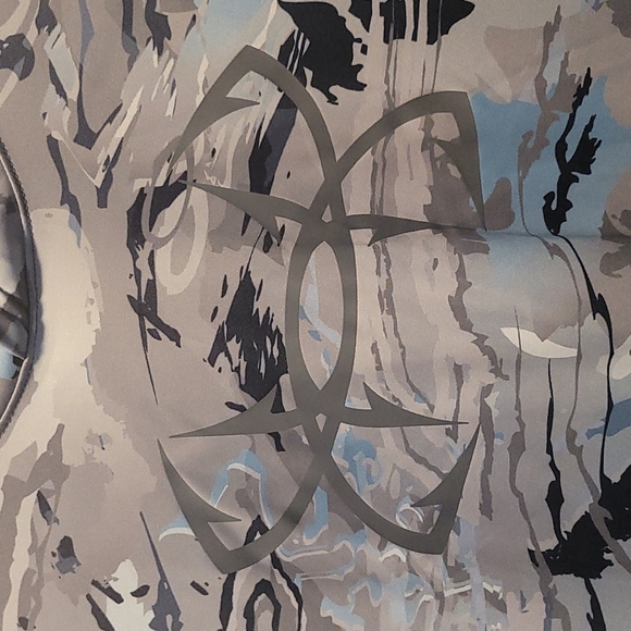 Under Armour Mens lightweight Hoodie S - Picture 2 of 5